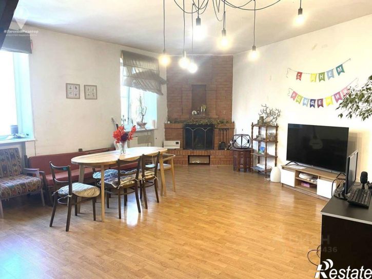 3-комн квартира пл Димитрова, 3 1,  д. 3 1,  к. 1