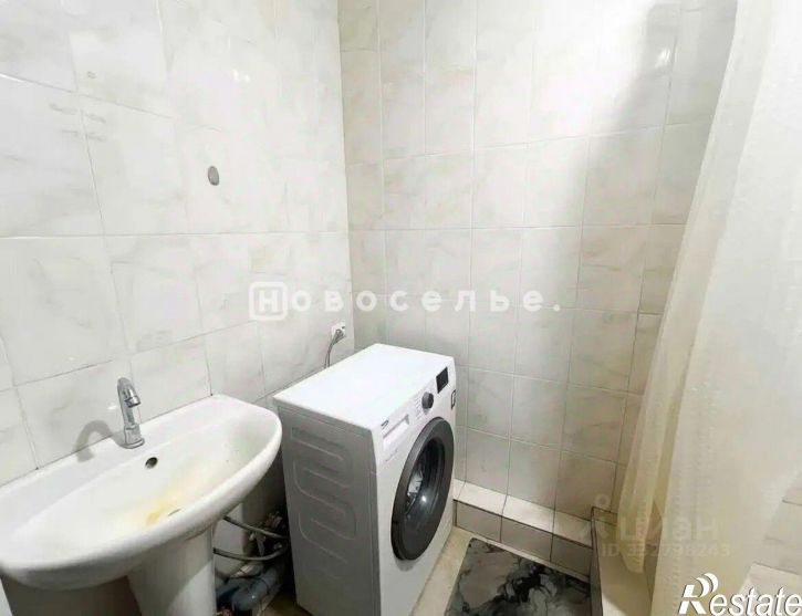 4-комн квартира Первомайский пр-кт, 34,  д. 34