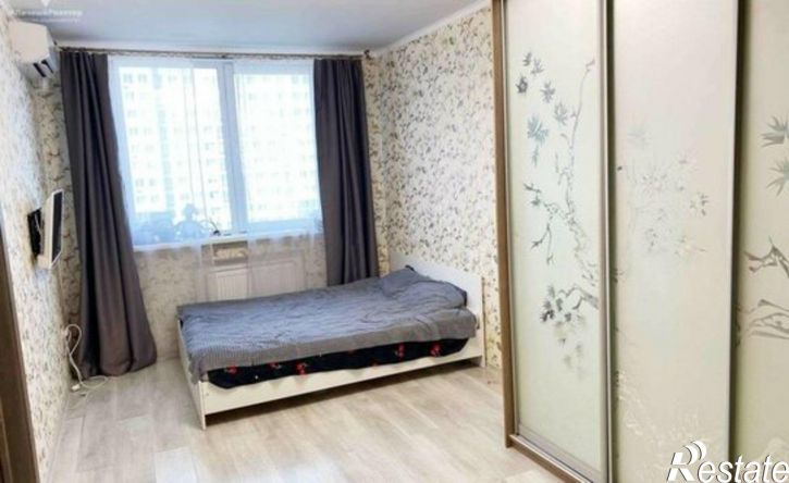 1-комн квартира микрорайон Олимпийский Городок, 1