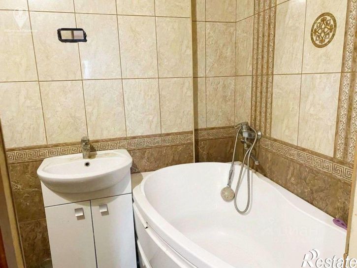 3-комн квартира ул Зубковой, 10в,  д. 10в
