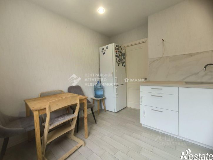 2-комн квартира ул Новаторов, 19,  д. 19