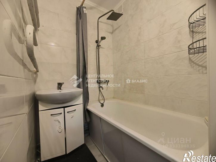 2-комн квартира ул Новаторов, 19,  д. 19