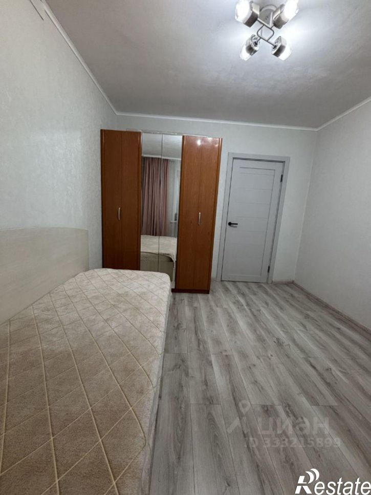 2-комн квартира ул Новаторов, 1/4,  д. 1/4