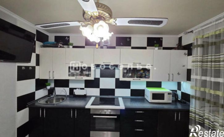 3-комн квартира ул Зубковой, 10в,  д. 10в
