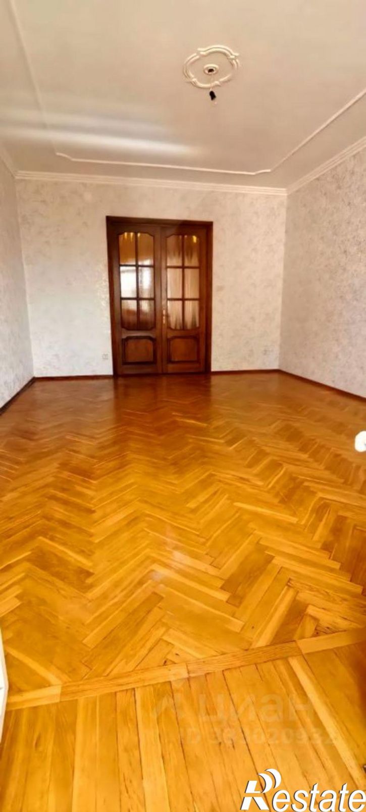 3-комн квартира пр-д Щедрина, 15Б,  д. 15Б