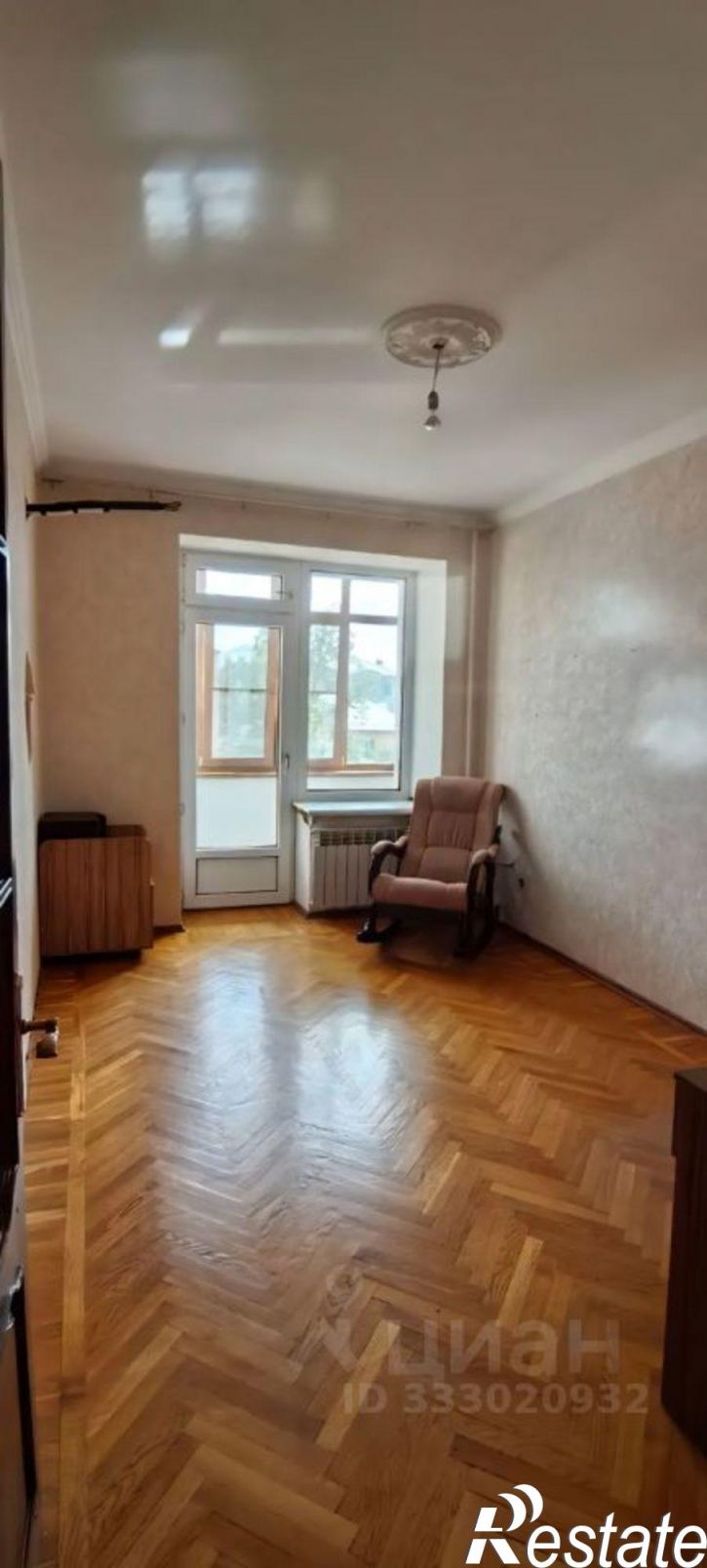 3-комн квартира пр-д Щедрина, 15Б,  д. 15Б