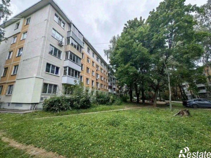 4-комн квартира ул Великанова, 13,  д. 13