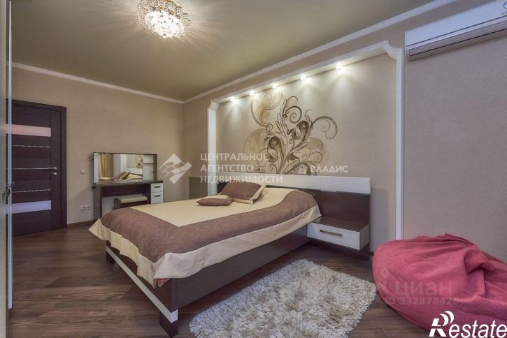 3-комн квартира ул Введенская, 135,  д. 135