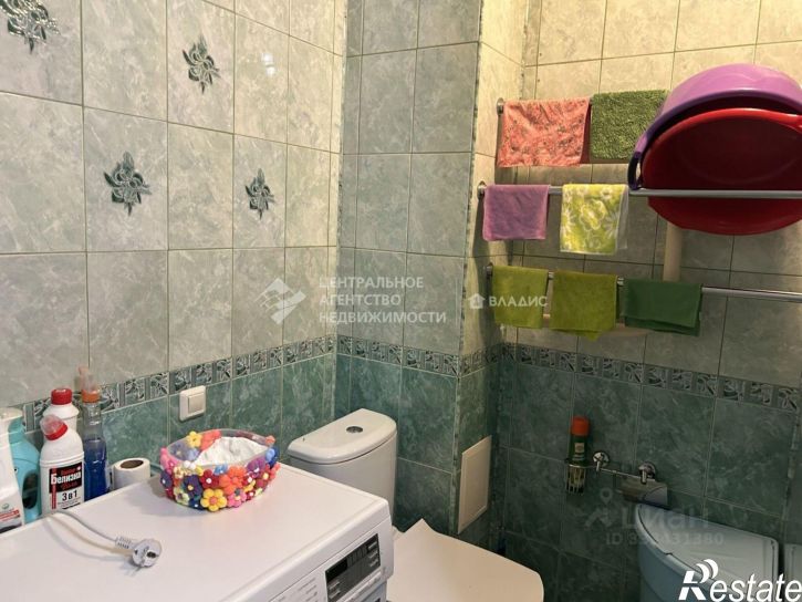 2-комн квартира ул 9-я Линия, 32 3,  д. 32 3,  к. 3