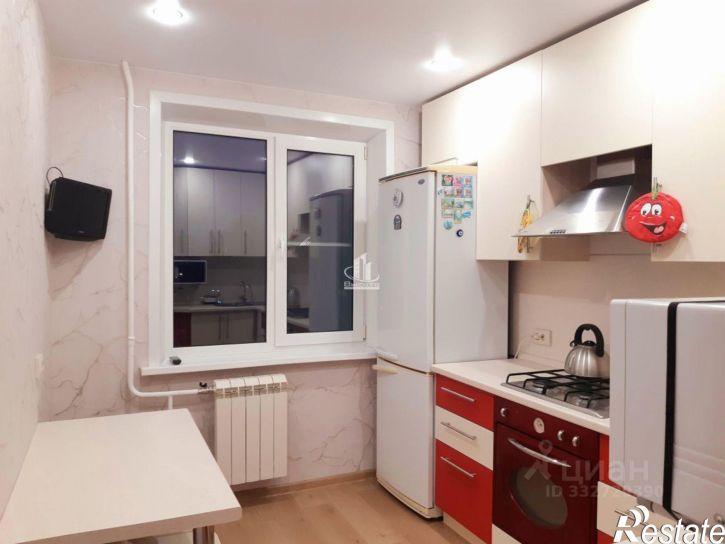 3-комн квартира ул Новаторов, 3,  д. 3