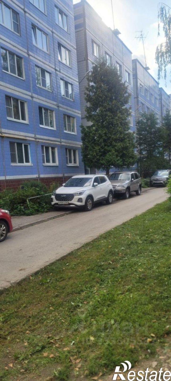 2-комн квартира ул Интернациональная, 27 3,  д. 27 3,  к. 3