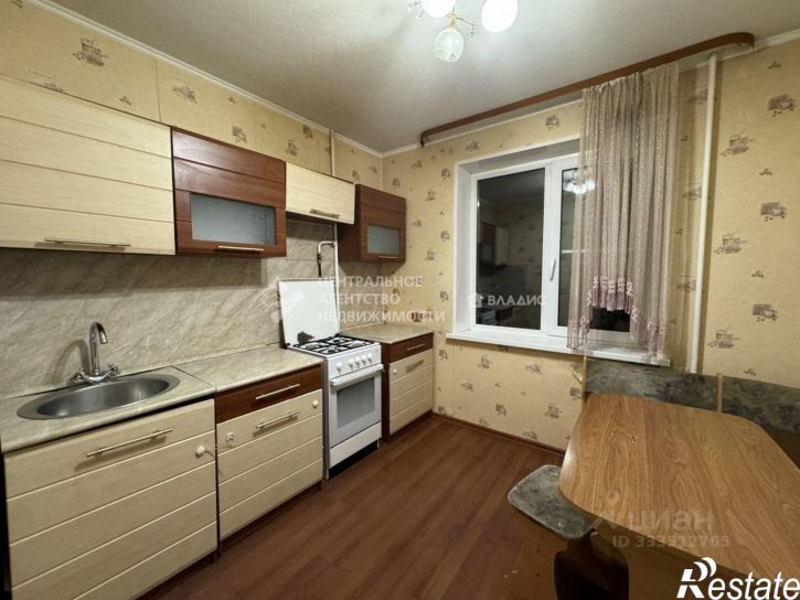 2-комн квартира ул Скоморошинская, 15 2,  д. 15 2,  к. 2