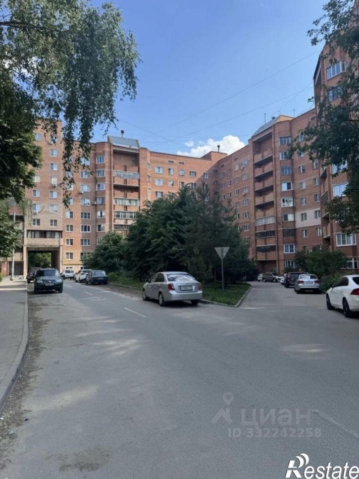 4-комн квартира ул Новаторов, 19 2,  д. 19 2,  к. 2