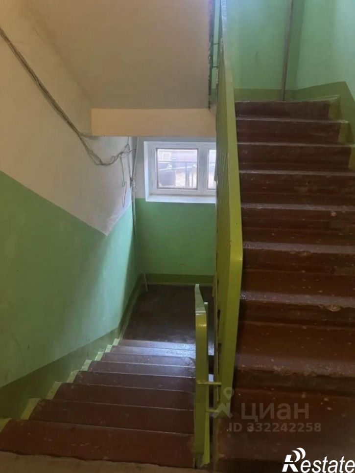 4-комн квартира ул Новаторов, 19 2,  д. 19 2,  к. 2