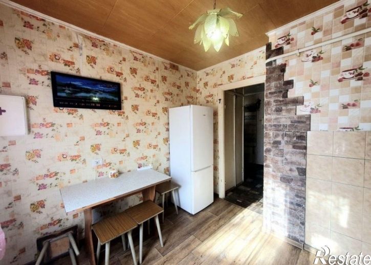 2-комн квартира ул Стройкова, 84 2,  д. 84 2,  к. 2