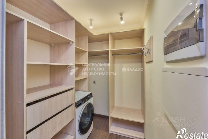 2-комн квартира Мервинская улица, 37,  д. 37