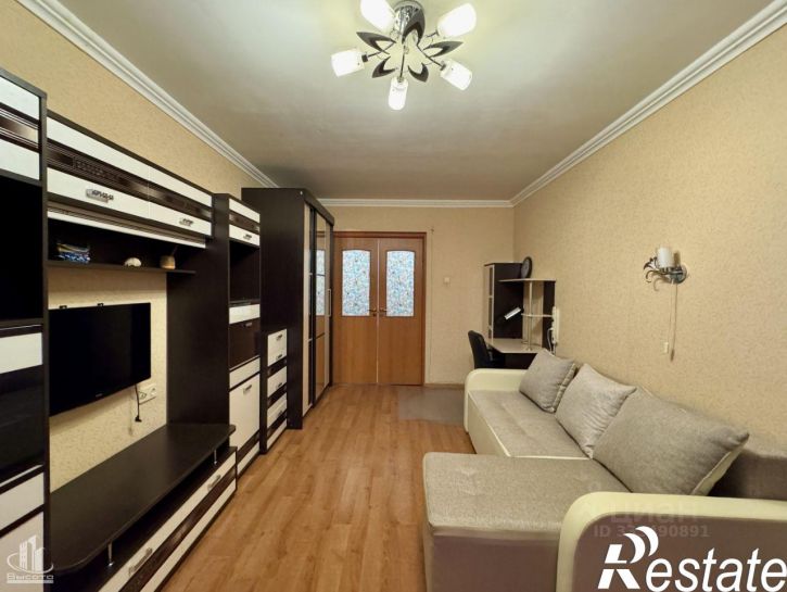 3-комн квартира улица Новаторов, 3,  д. 3