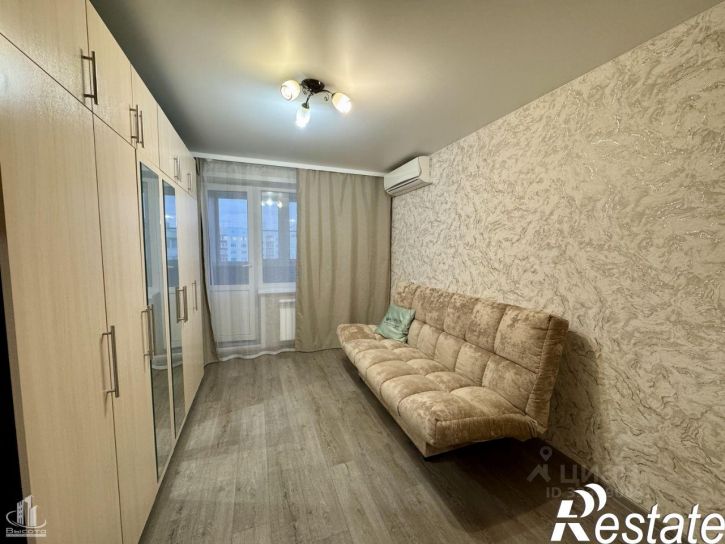 3-комн квартира улица Новаторов, 3,  д. 3