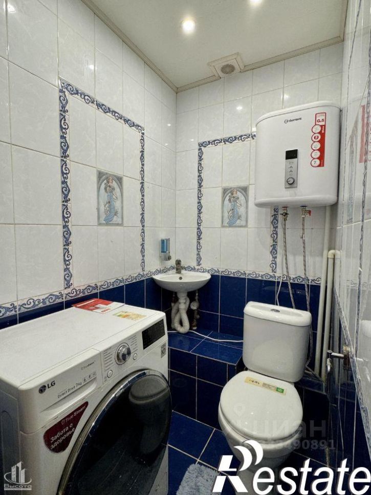 3-комн квартира улица Новаторов, 3,  д. 3