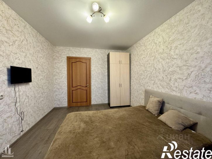 3-комн квартира улица Новаторов, 3,  д. 3