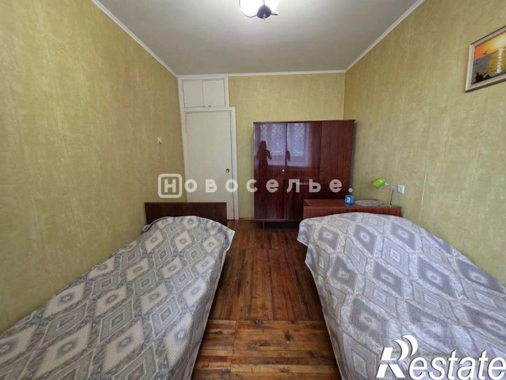 2-комн квартира улица Бирюзова, 30,  д. 30