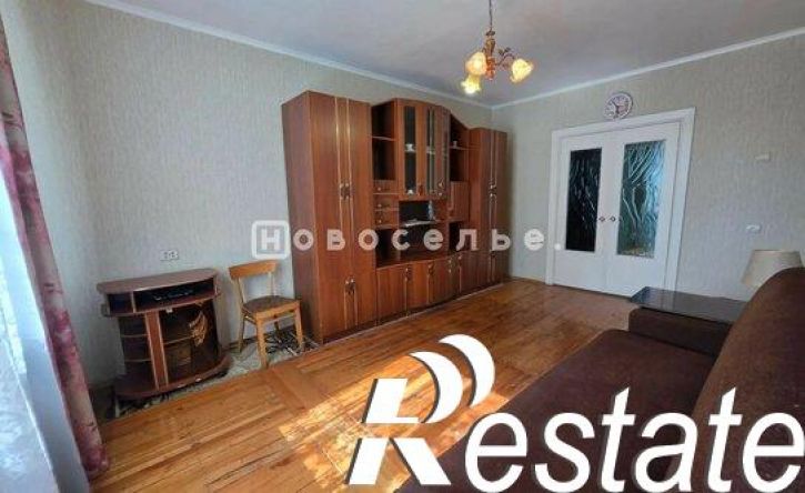 2-комн квартира улица Бирюзова, 30,  д. 30