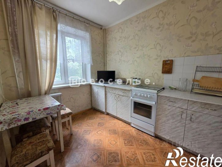 2-комн квартира улица Бирюзова, 30,  д. 30