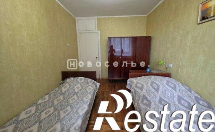 2-комн квартира улица Бирюзова, 30,  д. 30
