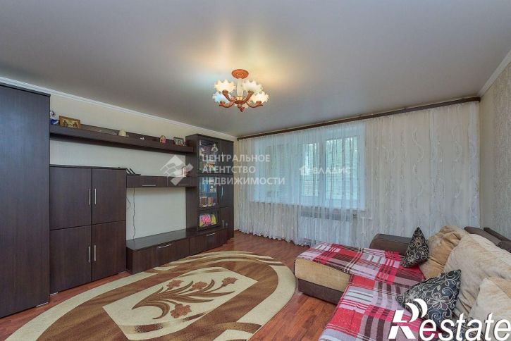 3-комн квартира улица Белякова, 34,  д. 34