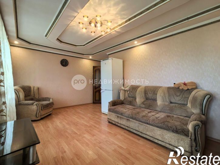 2-комн квартира улица Новаторов, 8,  д. 8