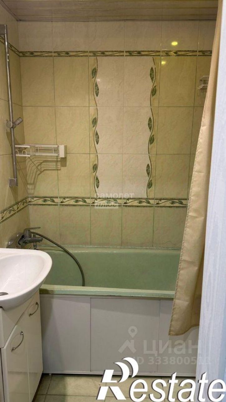 3-комн квартира улица Крупской, 4,  д. 4