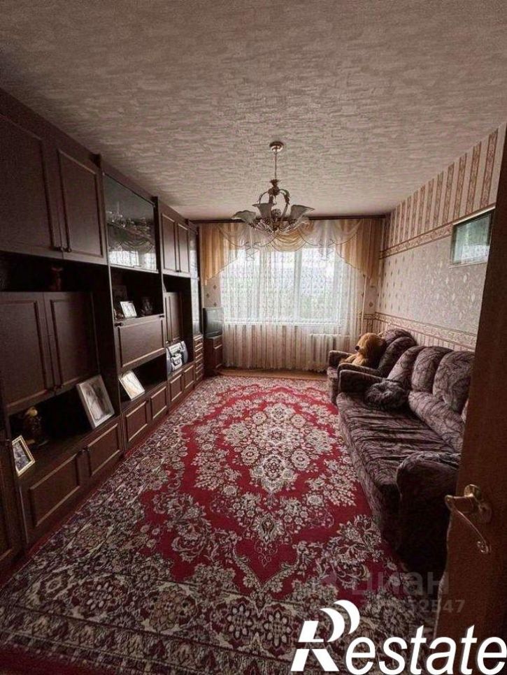 4-комн квартира улица Бирюзова, 29,  д. 29