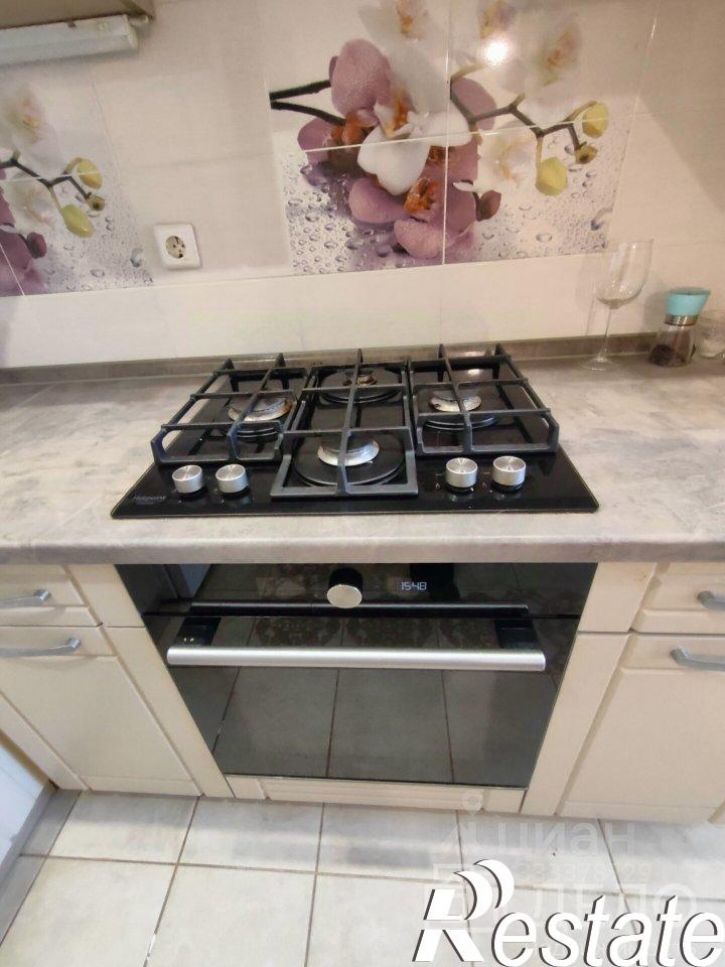 2-комн квартира Московская улица, 8 к1,  д. 8 к1