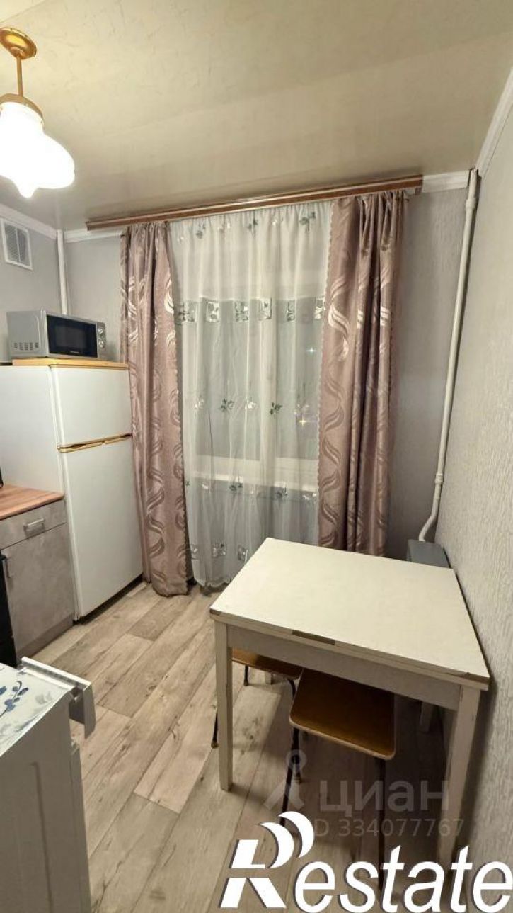 3-комн квартира улица Великанова, 18,  д. 18
