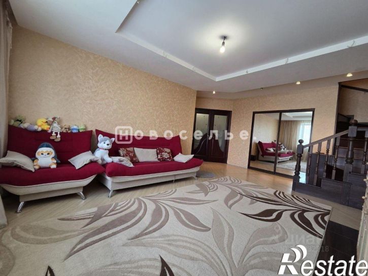 4-комн квартира Вишнёвая улица, 21 к1,  д. 21 к1