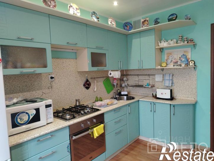 3-комн квартира Комбайновая улица, 13 к2,  д. 13 к2