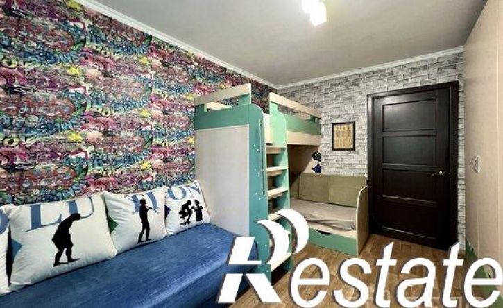 3-комн квартира улица Новаторов, 17,  д. 17