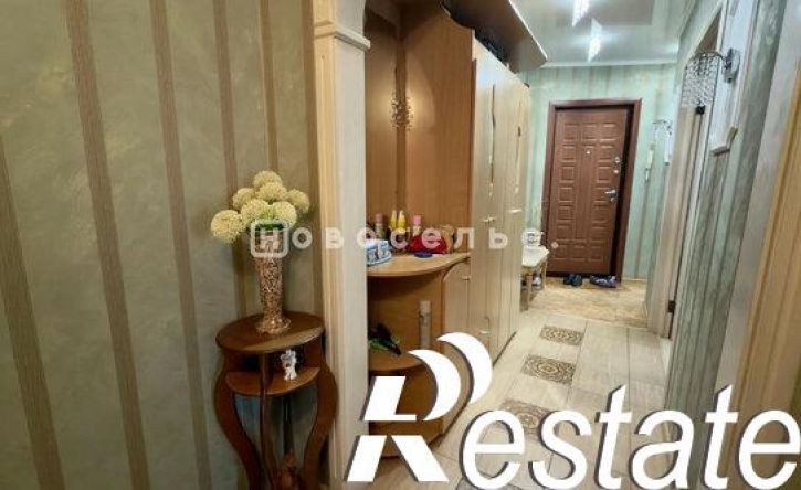 2-комн квартира улица Бирюзова, 23 к1,  д. 23 к1