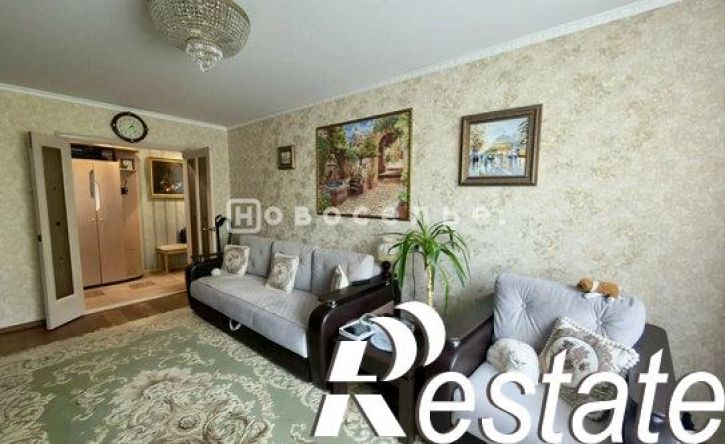 2-комн квартира улица Бирюзова, 23 к1,  д. 23 к1