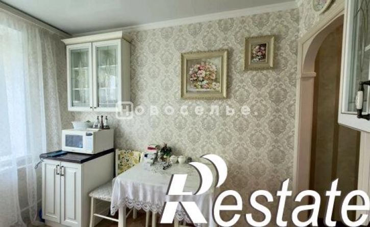 2-комн квартира улица Бирюзова, 23 к1,  д. 23 к1