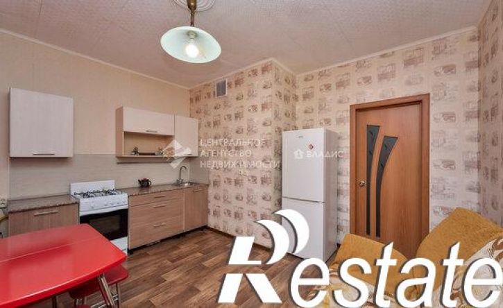2-комн квартира улица Бирюзова, 3А,  д. 3А