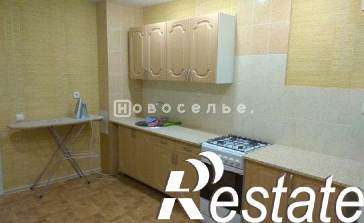3-комн квартира Семчинская улица, 3,  д. 3