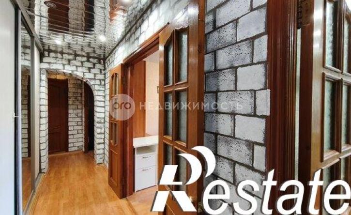 3-комн квартира Интернациональная улица, 16Б,  д. 16Б