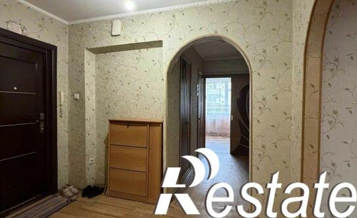 3-комн квартира 1-й Тракторный проезд, 8,  д. 8