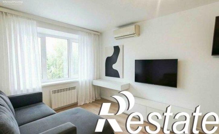2-комн квартира улица Великанова, 10 к3,  д. 10 к3