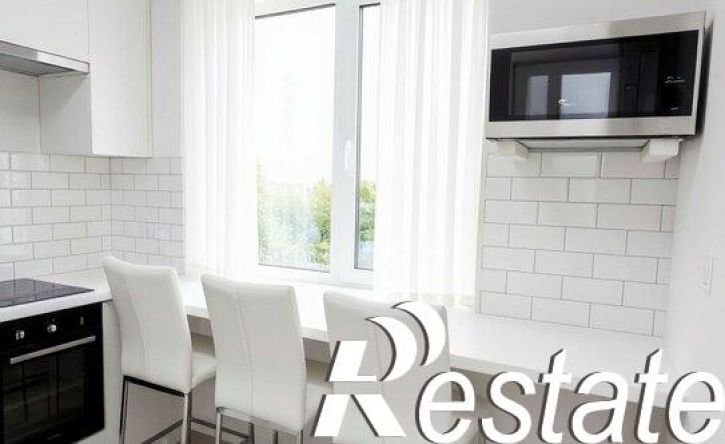 2-комн квартира улица Великанова, 10 к3,  д. 10 к3