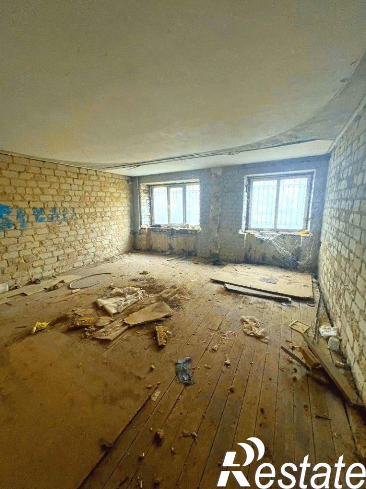 5-комн квартира 9-я Линия улица, д.3А