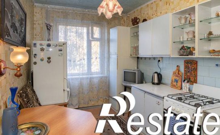 3-комн квартира улица Бирюзова, 29 к1,  д. 29 к1