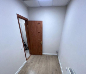 офис 8 кв м улица Крупской, 25